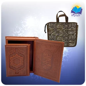 گلستان سعدی جیبی جعبه بازشو چرم برجسته کاغذ عطری با ساک ترمه هدیه (کد 2492)