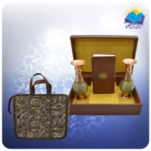 قرآن پالتويی چرم با دو گلدان خاتم 16 با ساک ترمه هدیه (كد 90154)