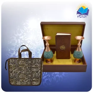 قرآن پالتويی چرم با دو گلدان فیروزه 16 با ساک ترمه هدیه (كد 90155)