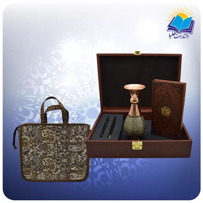 صحیفه سجادیه پالتویی چرم با گلدان خاتم و خودکار و روان نویس با ساک ترمه هدیه(كد 90219)