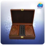 قرآن و نهج البلاغه پالتویی چرم با خودکار و روان نویس (كد 90225)