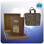 مثنوی وزیری چرم با خودکار و روان نویس طرحدار با ساک ترمه هدیه(کد 90338)