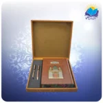 مثنوی وزیری چرم با خودکار و روان نویس طرحدار (کد 90338)